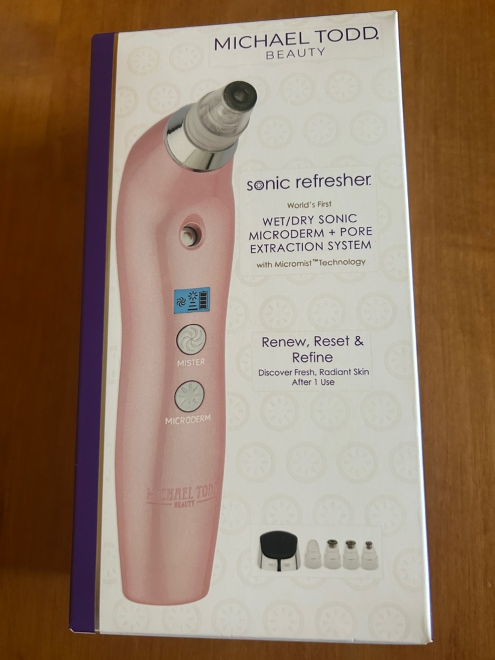 MICHAEL TODD Beauty Sonic Refresher Microderm & Pore Extraction Device - Pink